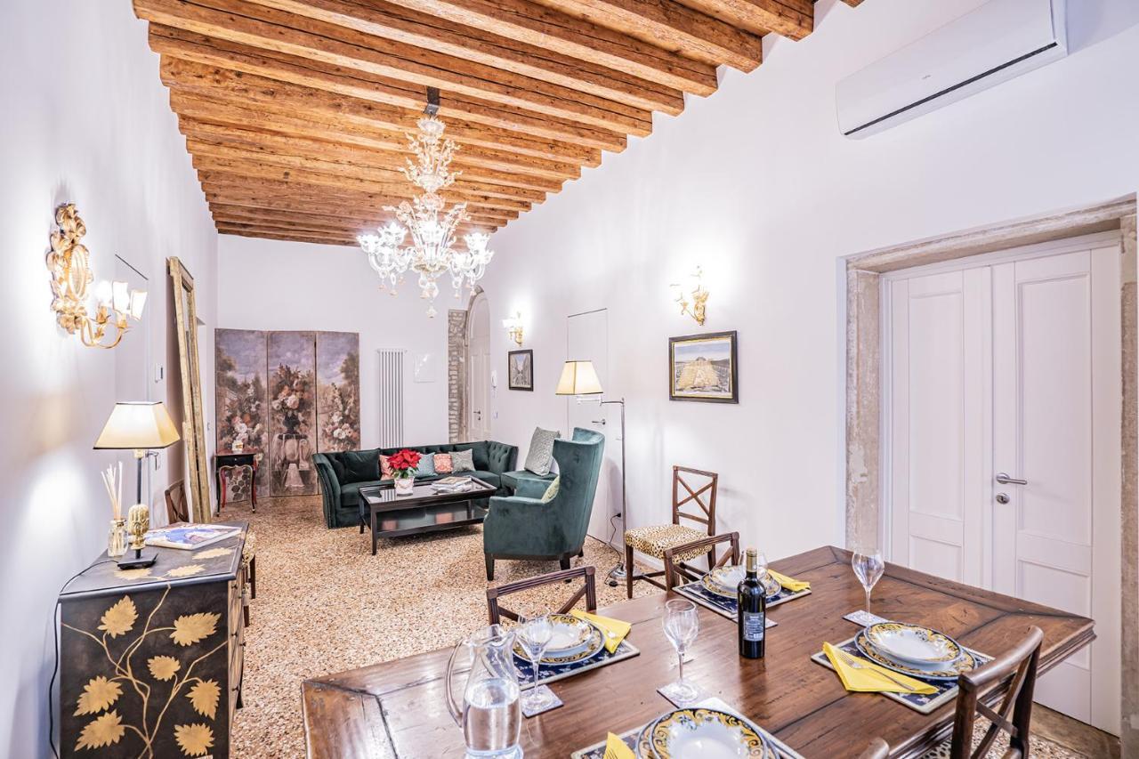 Ca' San Beneto Completely Refurbished In A Fabulously Central Area Veneţia Exterior foto
