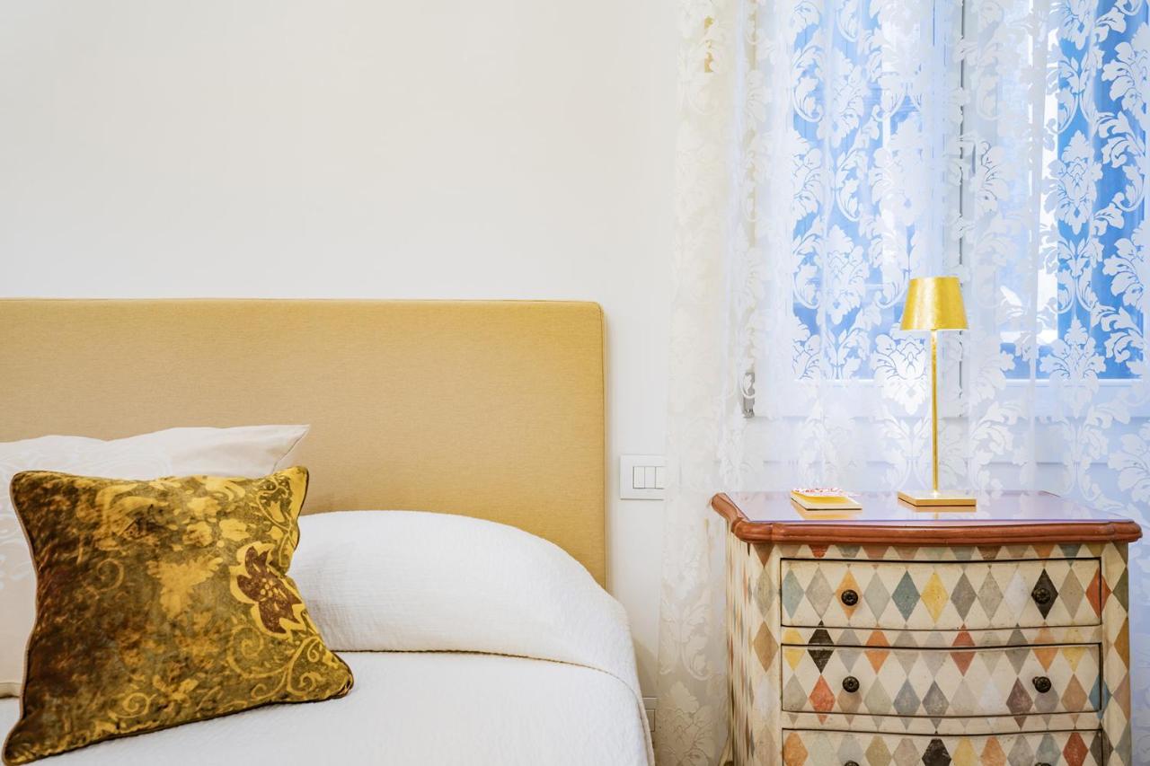 Ca' San Beneto Completely Refurbished In A Fabulously Central Area Veneţia Exterior foto